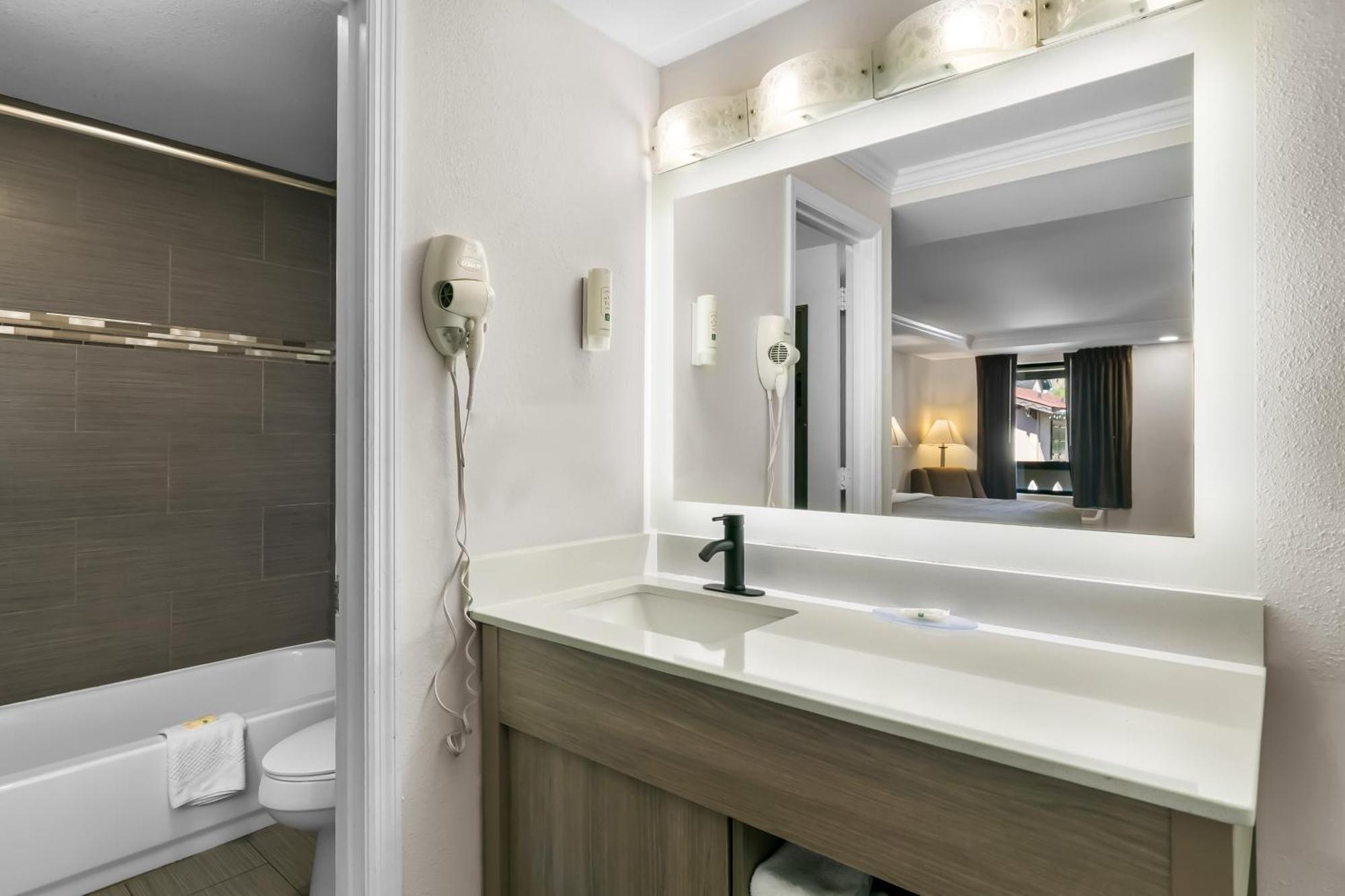 Quality Inn Downtown Helen Εξωτερικό φωτογραφία